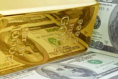 Gold flat as investors focus on Fed rate verdict